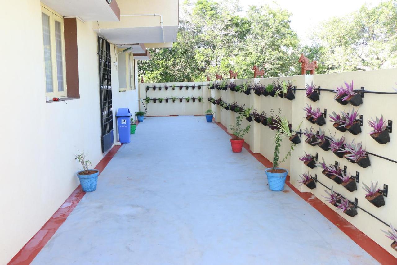 Hotel Nkc Airport Chennai Extérieur photo